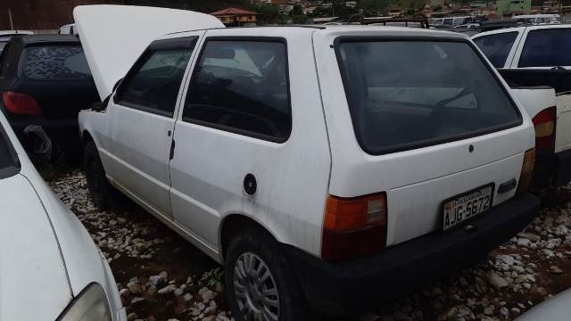 FIAT/UNO MILLE SMART - Ano Fab. - 2000 Ano Model. - 2001 Placa - AJG5672