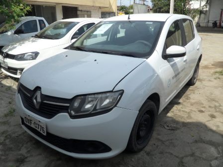 RENAULT/SANDERO/EXPR 16, ANO/MOD.: 2014/2015