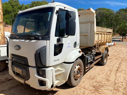 FORD/CARGO 1519 B - ANO: 2014