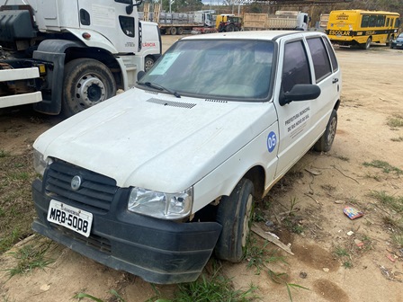 RETIRADO POR ORDEM DA PREFEITURA - FIAT UNO MILE FIRE FLEX 1.0, COR: BRANCA, ANO: 07/07