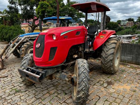 TRATOR AGRICOLA VERMELHO TRAMONTINI 1680 - BLE0140067