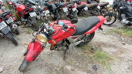 Documentável - Motocicleta - HONDA/CBX 250 TWISTER - ANO FA./MOD.: 2005/2005 - COR: VERMELHA