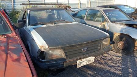 Sucata Motor Inservível - Automóvel - FORD/DEL REY GL - ANO FAB./MOD.: 1985/1986 - COR: CINZA