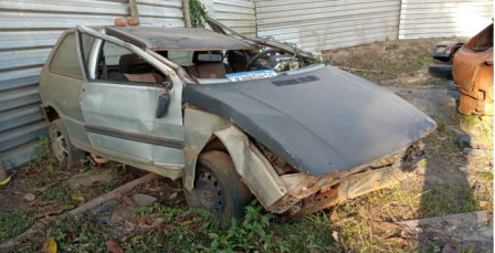 SUCATA MOTOR INSERVÍVEL - FIAT/UNO MILLE ELECTRONIC, COR: CINZA, ANO FAB.: 1993