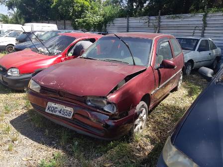 SUCATA MOTOR INSERVÍVEL - VW/GOL 1000I, COR: VERMELHA, ANO FAB.: 1995